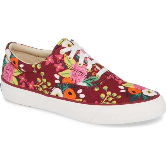 Shoes - Picture 8 of 8